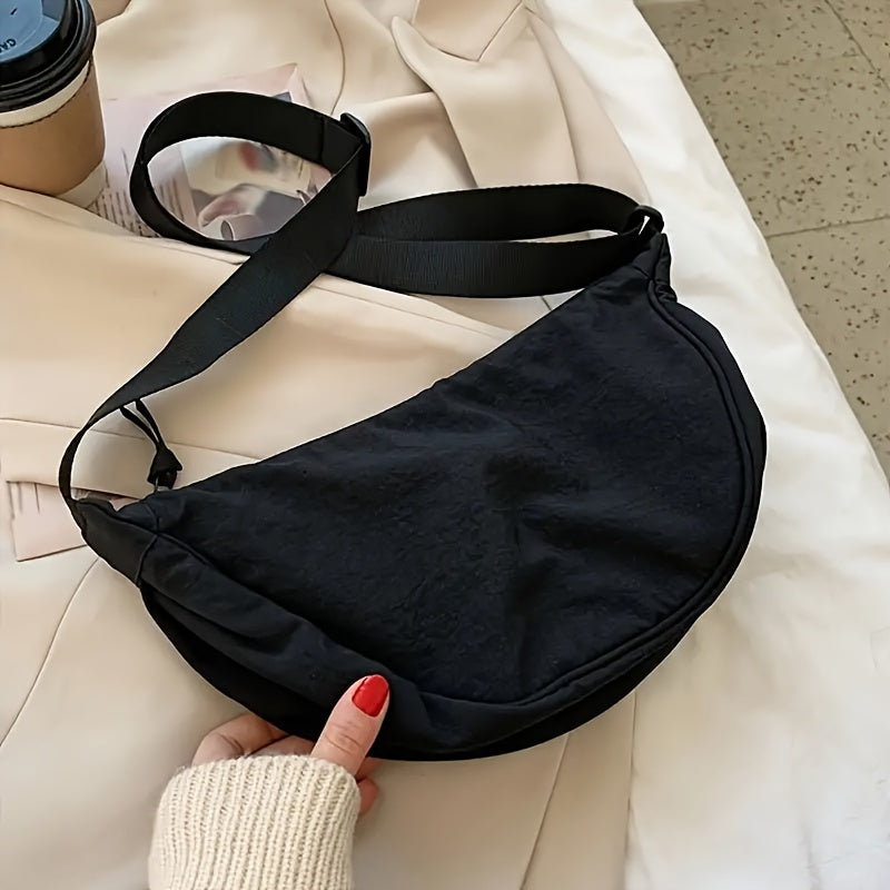 [BLACK] Crescent Crossbody Bag